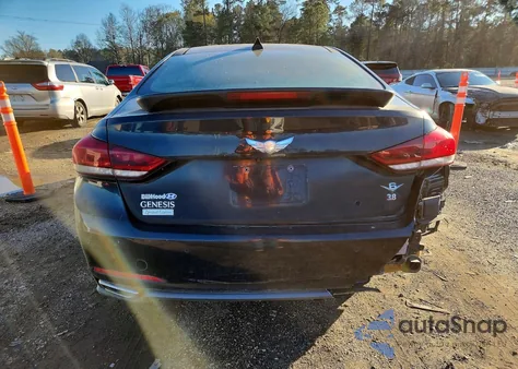 2015 Hyundai Genesis 3.8L z USA, uszkodzony, nr VIN KMHGN4JE5FU032358